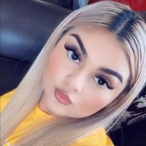 Meet your Posher, Fatima